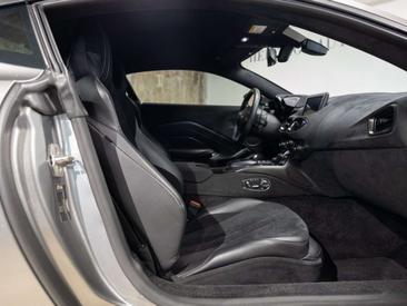 Aston Martin V8 4.0 510 — photo 17
