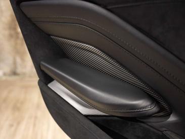 Aston Martin V8 4.0 510 — photo 29
