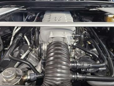 Aston Martin V8 4.7 — photo 18