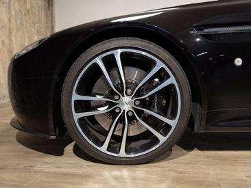 Aston Martin V8 4.7 Facelift — photo 7