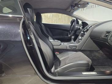 Aston Martin V8 4.7 — photo 26