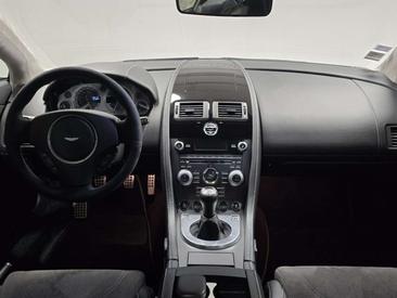 Aston Martin V8 4.7 — photo 45