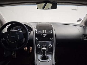 Aston Martin V8 4.7 — photo 46