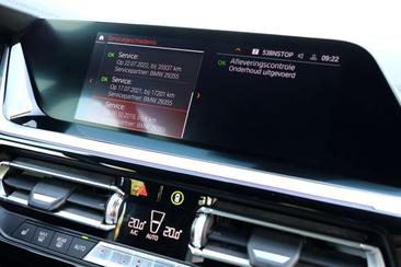 BMW Z4 M Sport SDrive20i — photo 26