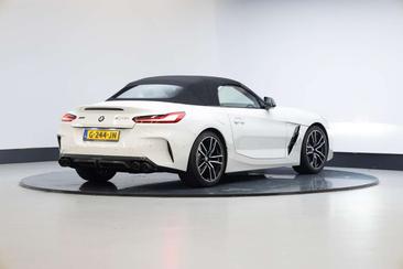 BMW Z4 Roadster First Edition M40i — photo 23