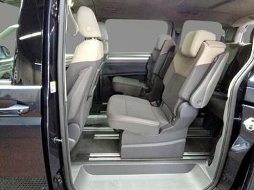Volkswagen Multivan EHybrid 4Motion Life — photo 8