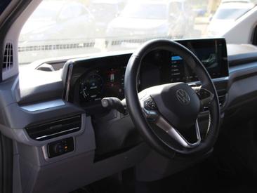 Volkswagen Multivan Caravelle Lang Blue — photo 12