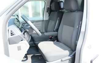 Volkswagen Transporter — photo 3