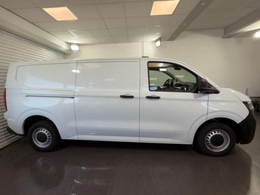 Volkswagen Transporter — photo 5