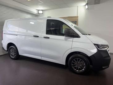 Volkswagen Transporter — photo 5