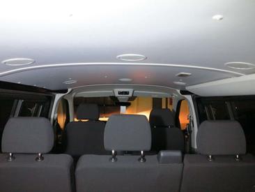 Volkswagen Transporter — photo 12