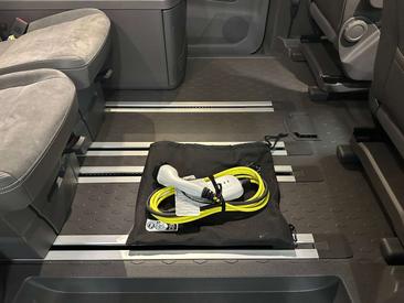 Volkswagen Multivan California EHybrid 4Motion — photo 14