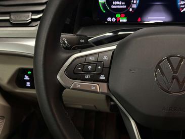 Volkswagen Multivan California EHybrid 4Motion — photo 27