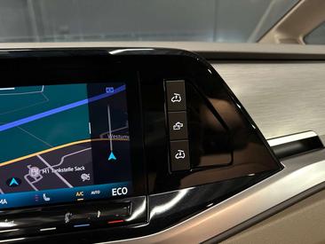Volkswagen Multivan California EHybrid 4Motion — photo 30