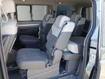 Volkswagen Multivan TDI Life — photo 10
