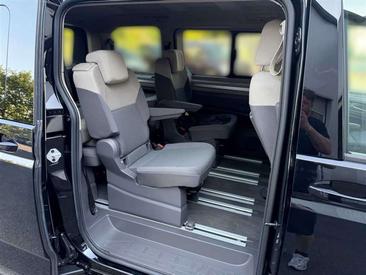 Volkswagen Multivan TDI Life — photo 19