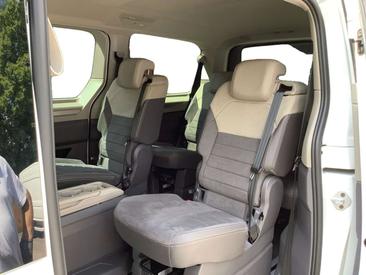 Volkswagen Multivan TSI Edition — photo 8