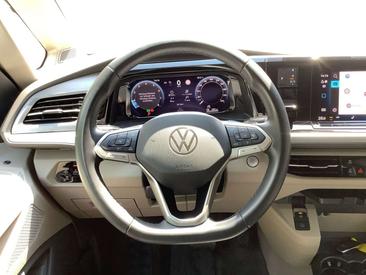Volkswagen Multivan TSI Edition — photo 11