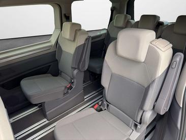 Volkswagen Multivan EHybrid 4Motion Edition — photo 10