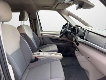 Volkswagen Multivan EHybrid 4Motion Edition — photo 12