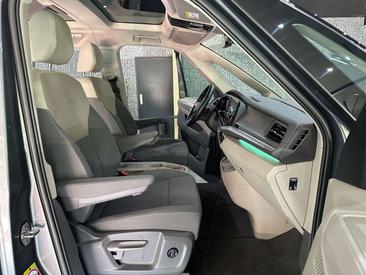 Volkswagen Multivan Edition — photo 7