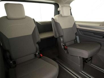Volkswagen Multivan — photo 7