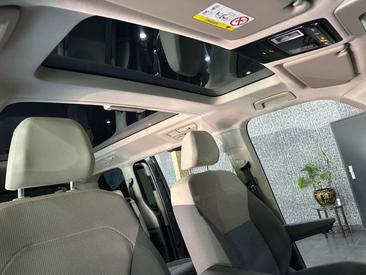 Volkswagen Multivan Edition — photo 10