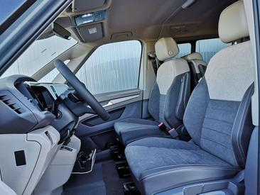Volkswagen Multivan TDI Elegance — photo 8