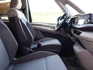 Volkswagen Multivan — photo 12