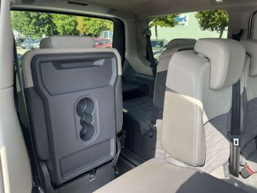 Volkswagen Multivan TDI — photo 9