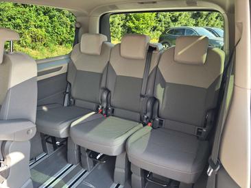 Volkswagen Multivan EHybrid 4Motion Edition — photo 13