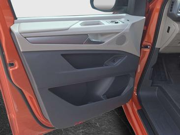 Volkswagen Multivan TDI Edition — photo 5