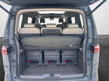 Volkswagen Multivan TDI Edition Black — photo 12