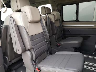 Volkswagen Multivan TDI Highline — photo 9