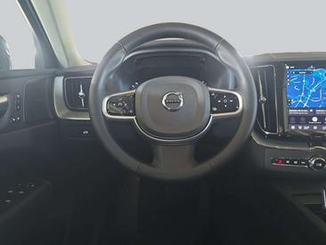 Volvo XC60 B5 Plus — photo 12