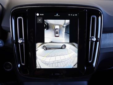 Volvo XC40 B4 Plus — photo 20