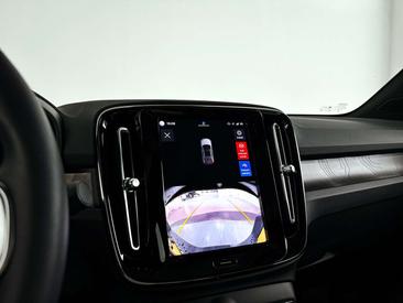 Volvo C40 Recharge PLUS — photo 21