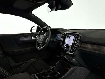 Volvo C40 Recharge PLUS — photo 28