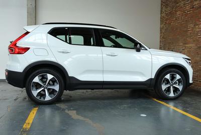 Volvo XC40 B4 Plus