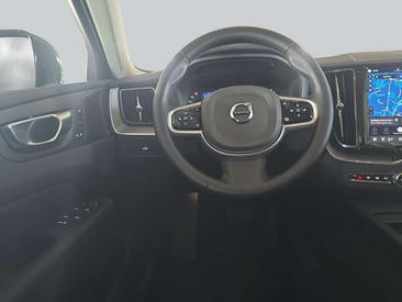 Volvo XC60 B5 Plus — photo 12