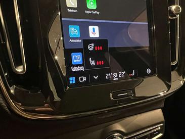 Volvo XC40 B3 — photo 8