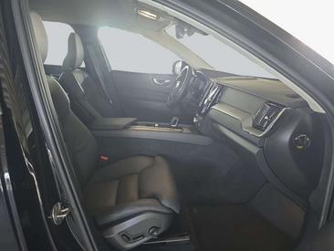 Volvo XC60 B5 Plus — photo 8