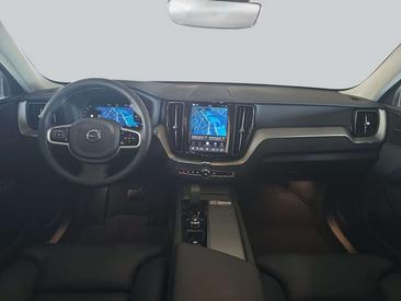Volvo XC60 B5 Plus — photo 9