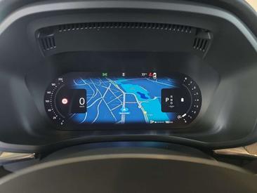 Volvo XC60 B5 Plus — photo 14