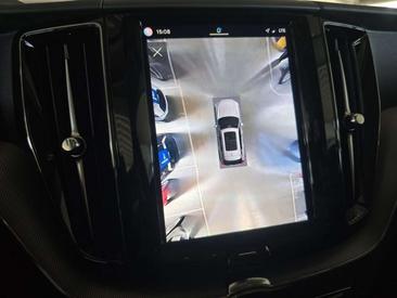 Volvo XC60 B5 Plus — photo 16