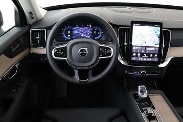 Volvo XC90 T8 Recharge Plus — photo 2