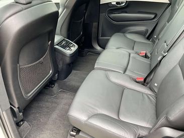 Volvo XC90 B5 Ultimate — photo 10