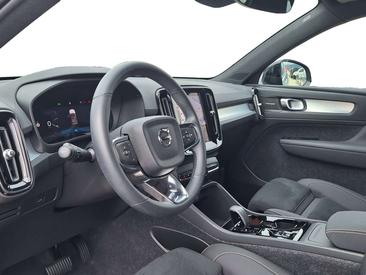 Volvo XC40 B3 Plus — photo 13