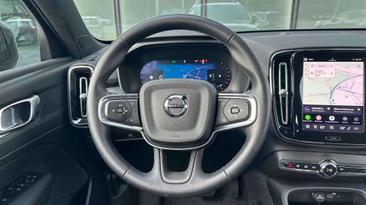 Volvo XC40 B3 Core — photo 10