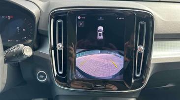 Volvo XC40 B3 Core — photo 16